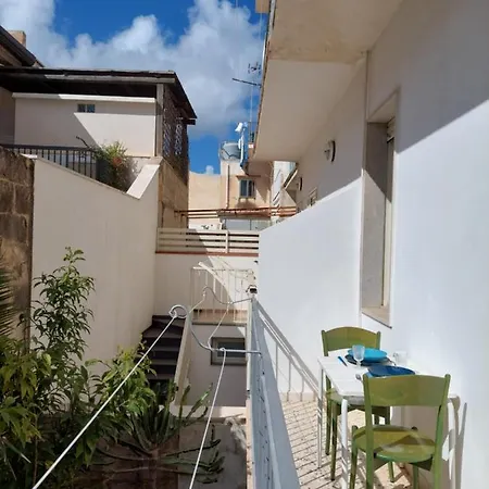 Casa Palma A 100 Passi Dal Mare Marina di Ragusa