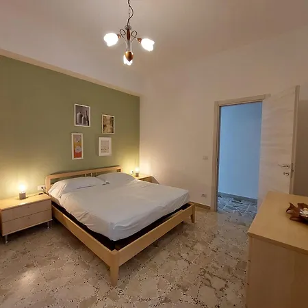 Casa Palma A 100 Passi Dal Mare Casa de Férias *